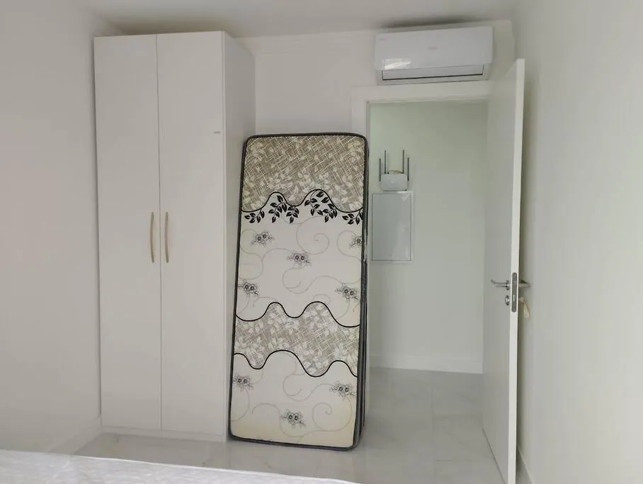 Apartment Lindo Apto Para Locacao Em Itapema, 300M Do Mar!